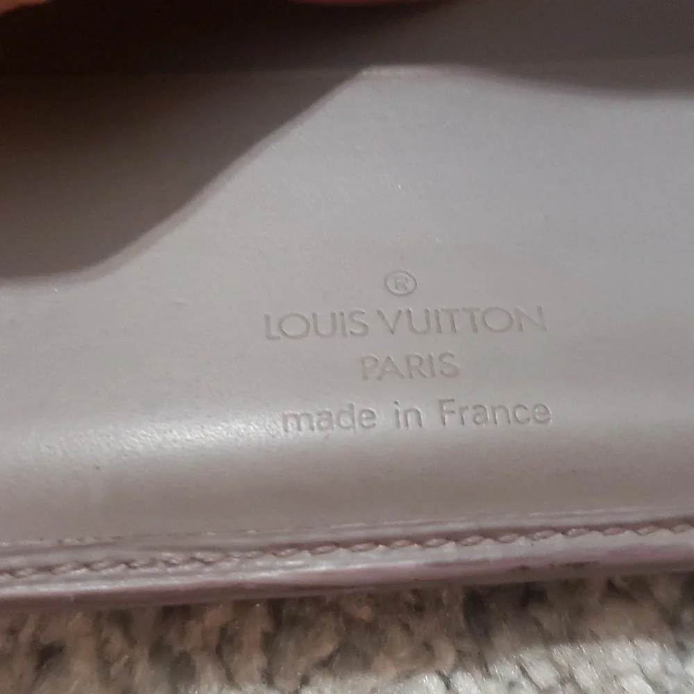 Louis Vuitton Grey Epi bifold wallet Authentic